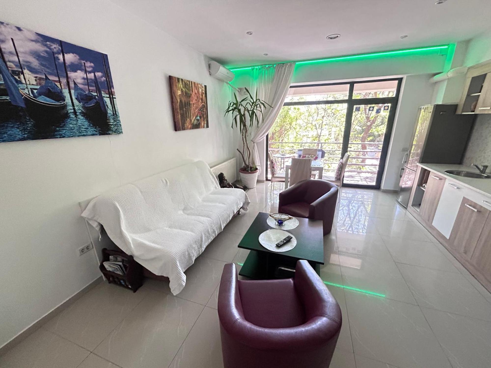 City Park Residence Constanta Exterior photo